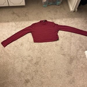 Crop long sleeved shirt